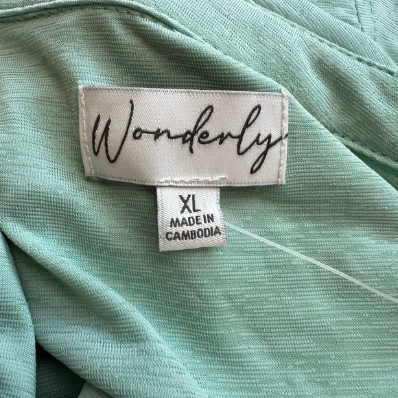 Wonderly Mint Green Women's Tunic Top Size XL - Picture 10 of 10